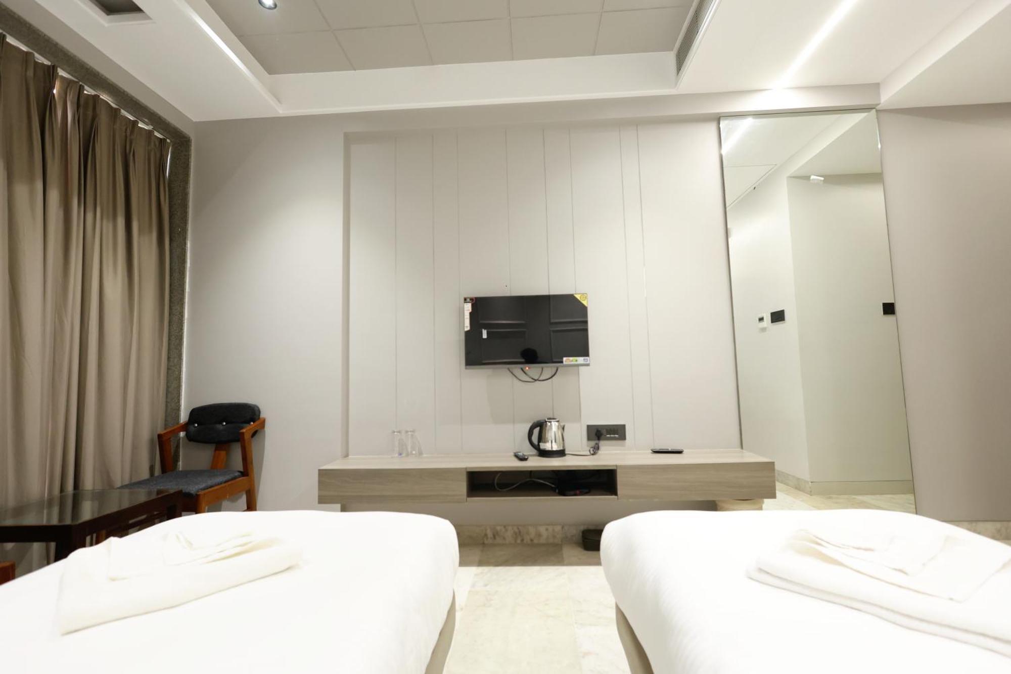 Hotel Statusinn, Ichalkaranji 外观 照片