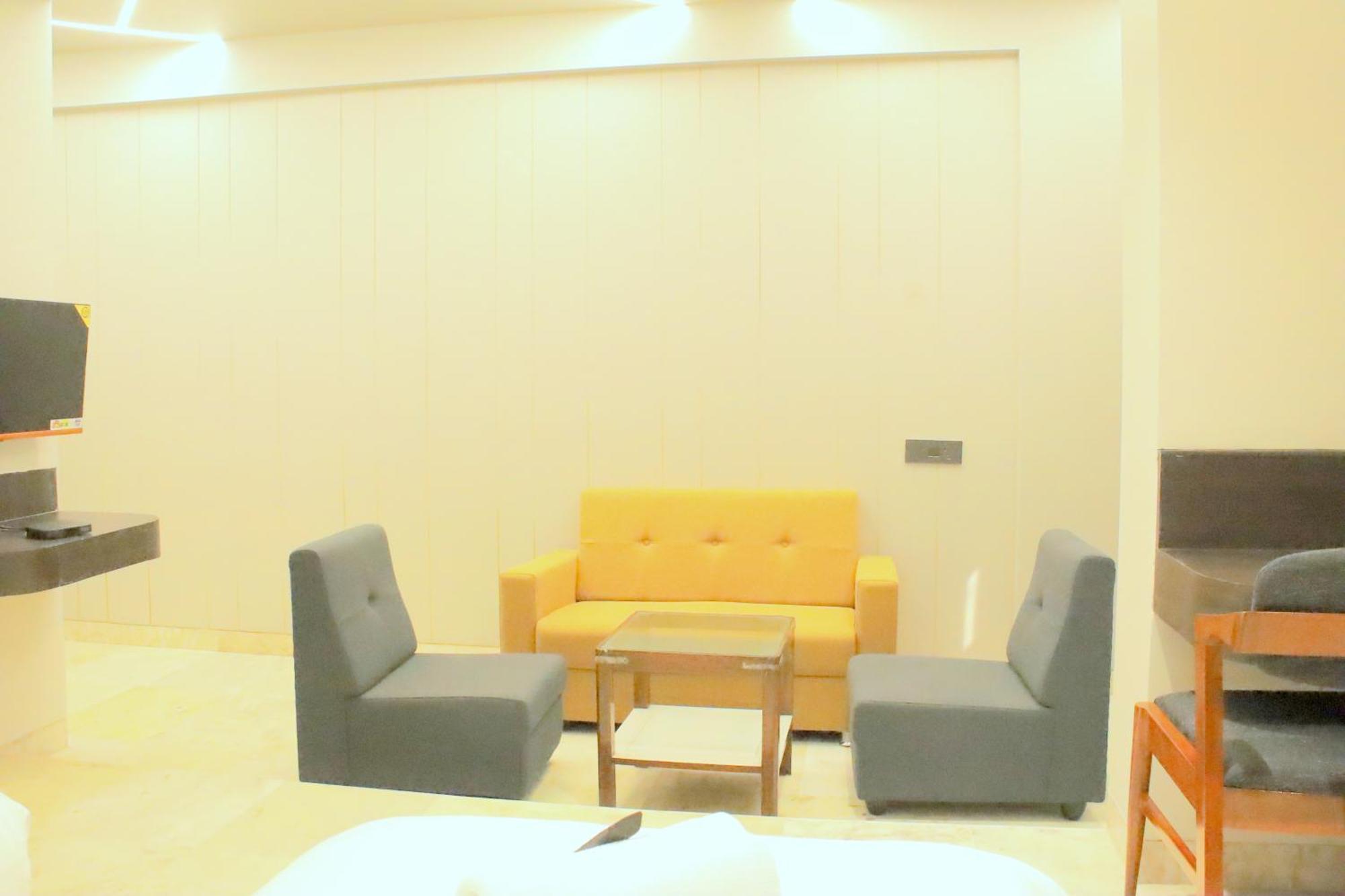 Hotel Statusinn, Ichalkaranji 外观 照片