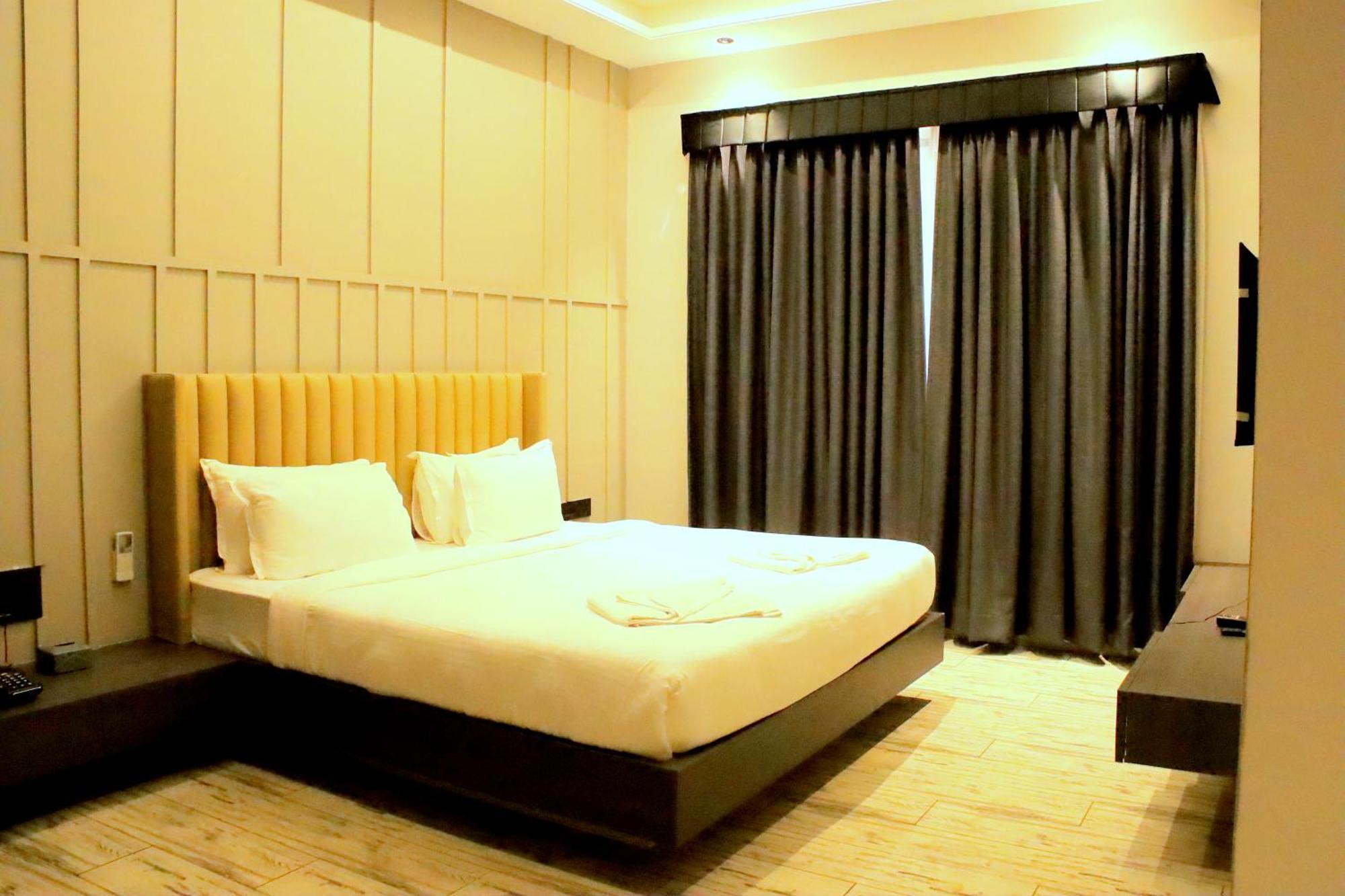 Hotel Statusinn, Ichalkaranji 外观 照片