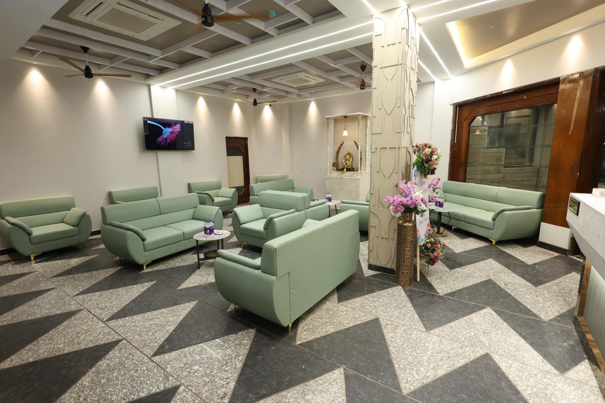 Hotel Statusinn, Ichalkaranji 外观 照片